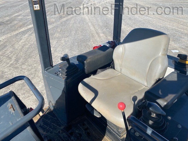 2015 John Deere 450J Image 9