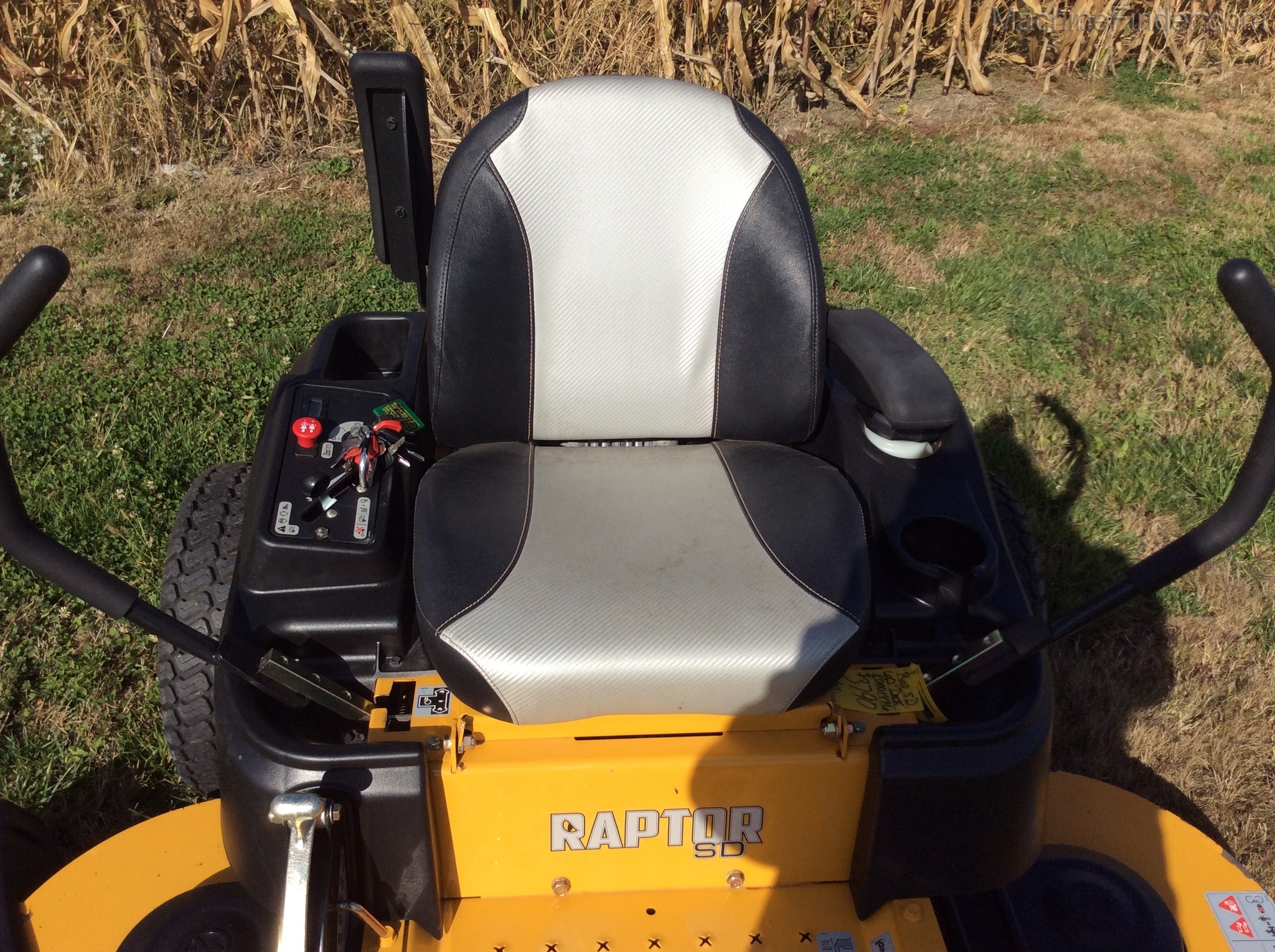 2018 Hustler Raptor SD Image 11