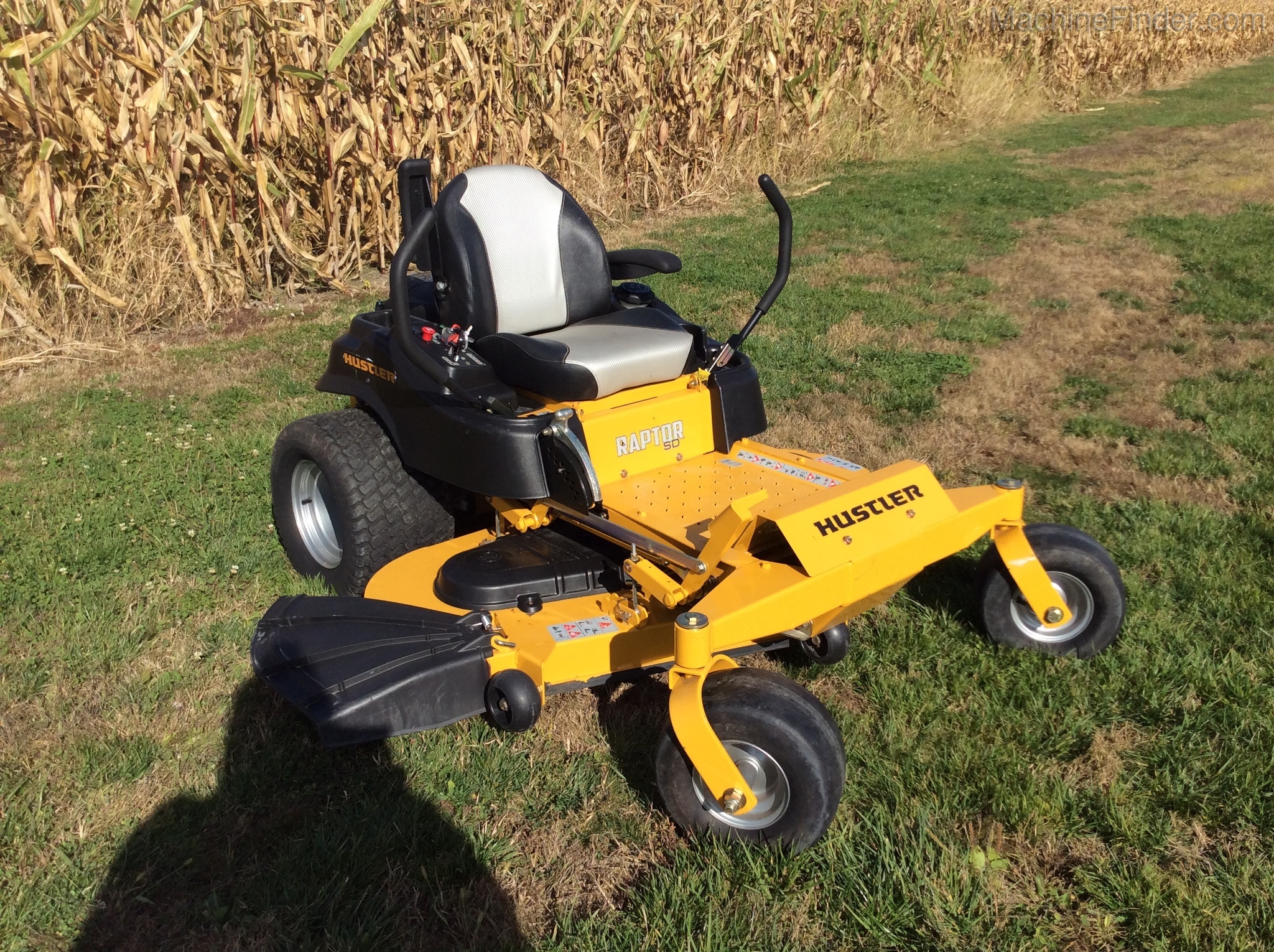 2018 Hustler Raptor SD Image 3