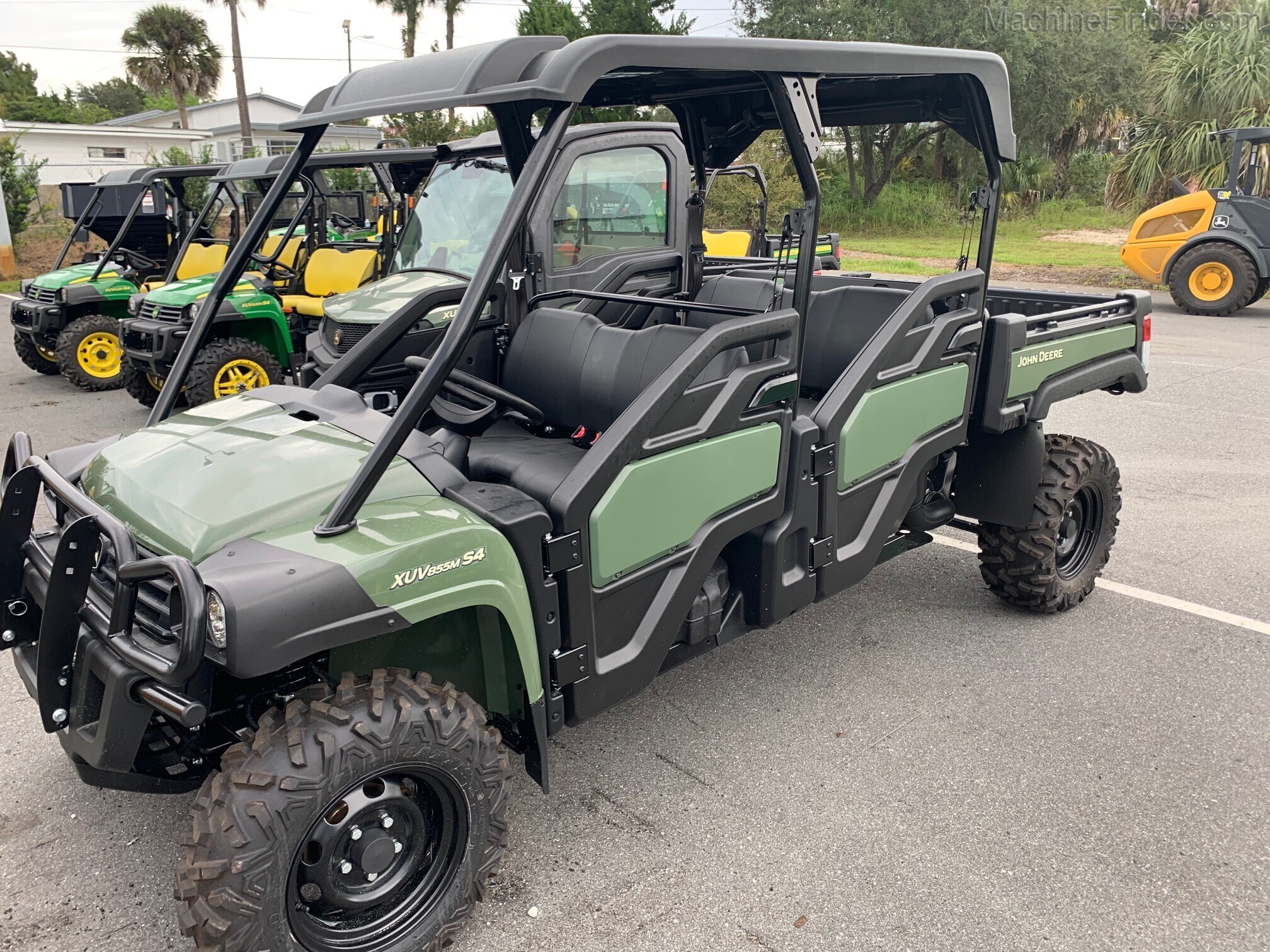 2020 John Deere XUV855M Image 1