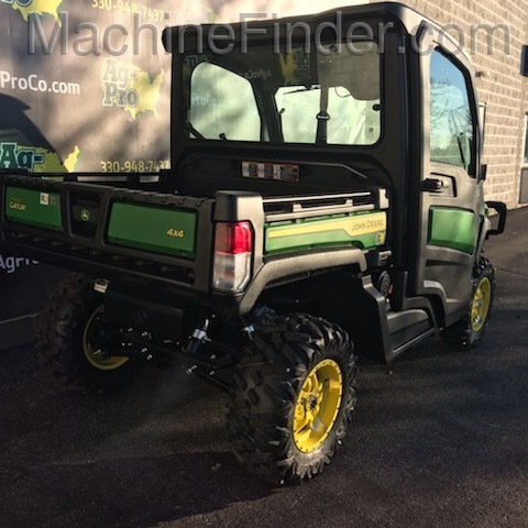 2021 John Deere 835M HVAC Image 8