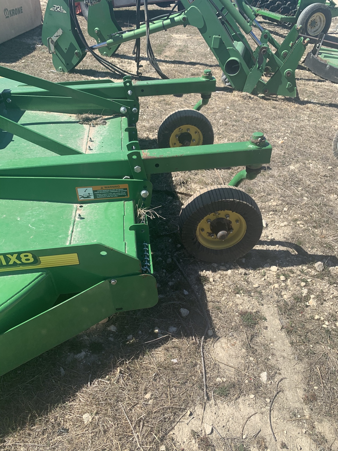 John Deere MX8 Image 4