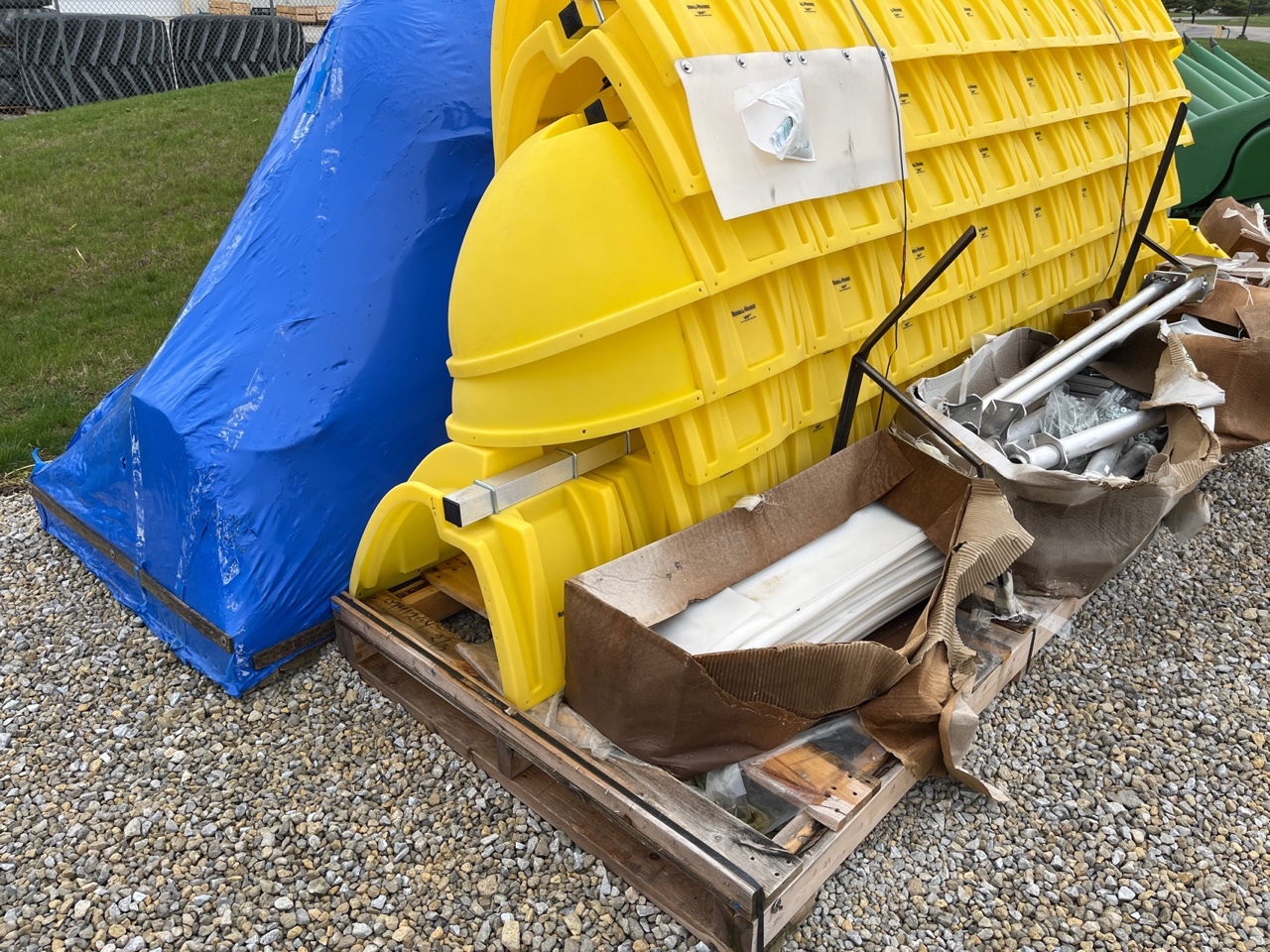 Used 2022 Willmar Fabrication Redball Self Propelled Sprayers at Koenig Equipment in Greenville, OH - PhotoXL1