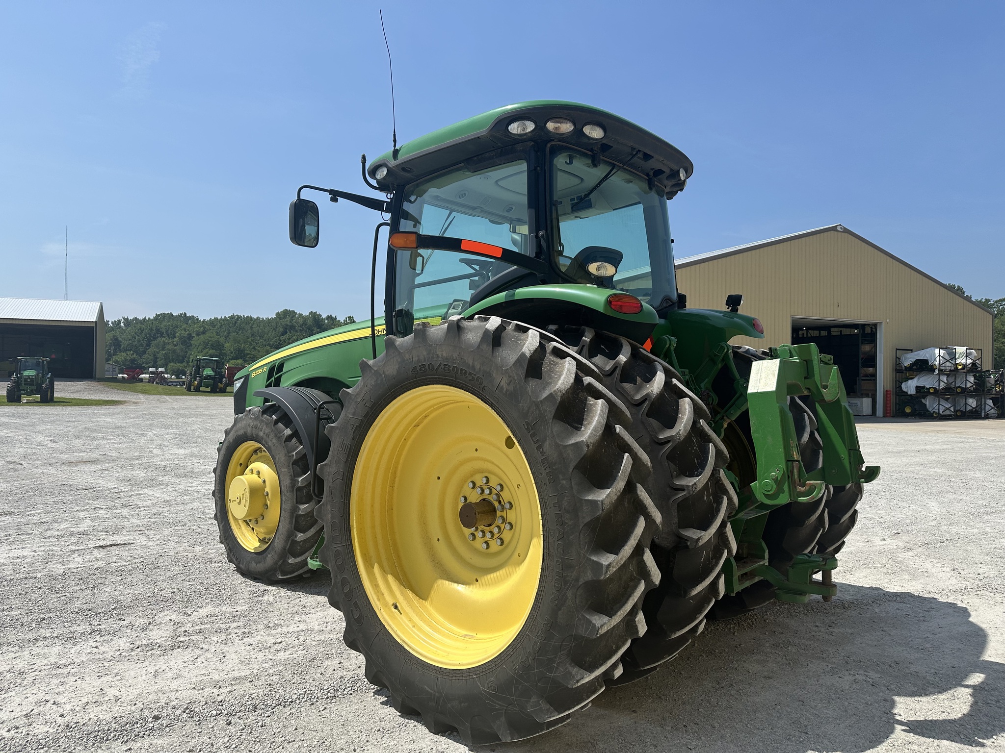 2012 John Deere 8335R Image 6