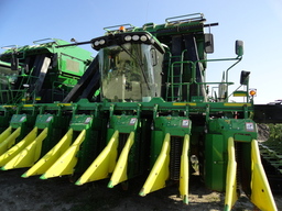 Cotton Picker For Sale 2021 John Deere CP690 