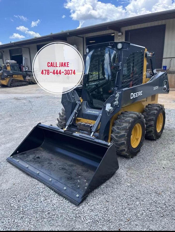 2023 John Deere 320G Image 2