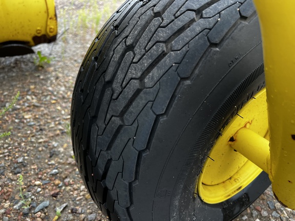 2017 John Deere 649 - Photo9