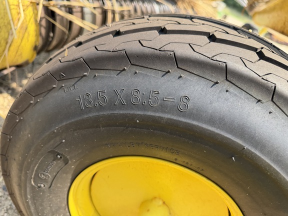 2017 John Deere 649 - Photo9
