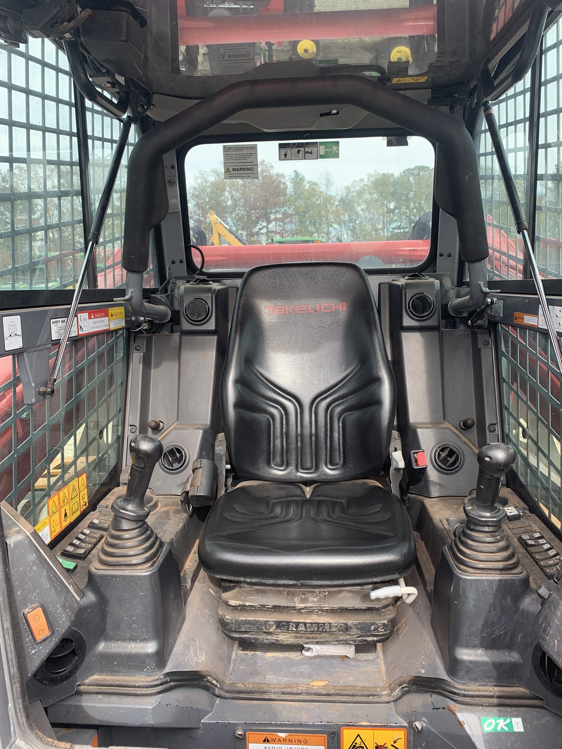 2021 Takeuchi TL12V-2 Image 4