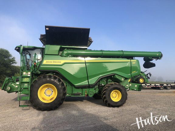 Photo of 2024 John Deere X9 1000