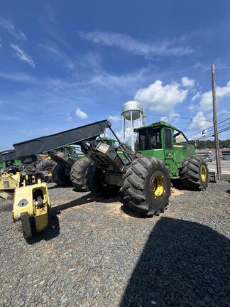 2021 John Deere 748L-II