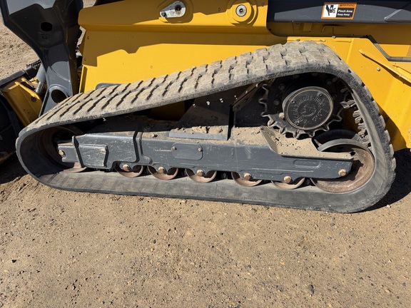 2023 John Deere 333G - Photo10