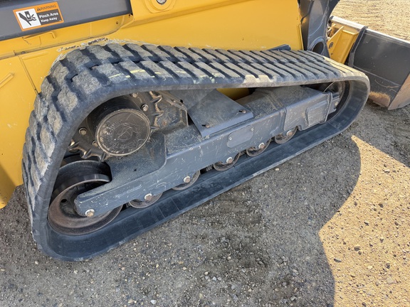 2023 John Deere 333G - Photo12