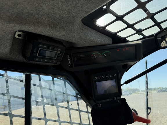 2023 John Deere 333G - Photo25