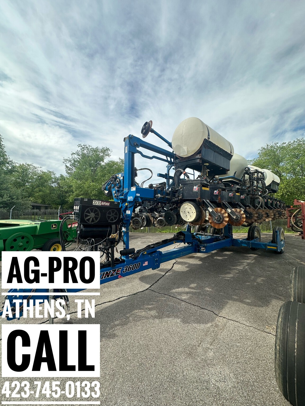 2015 Kinze 3600 Image 6