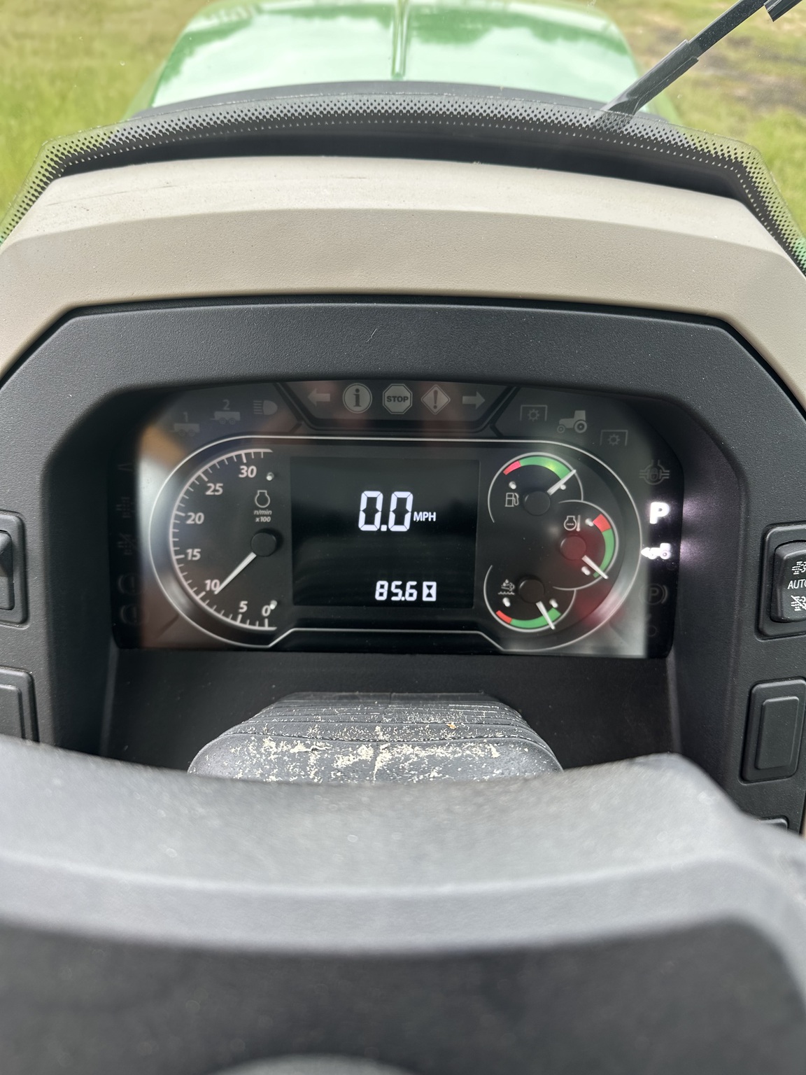 2022 John Deere 5090E Utility Tractors Ennis, TX