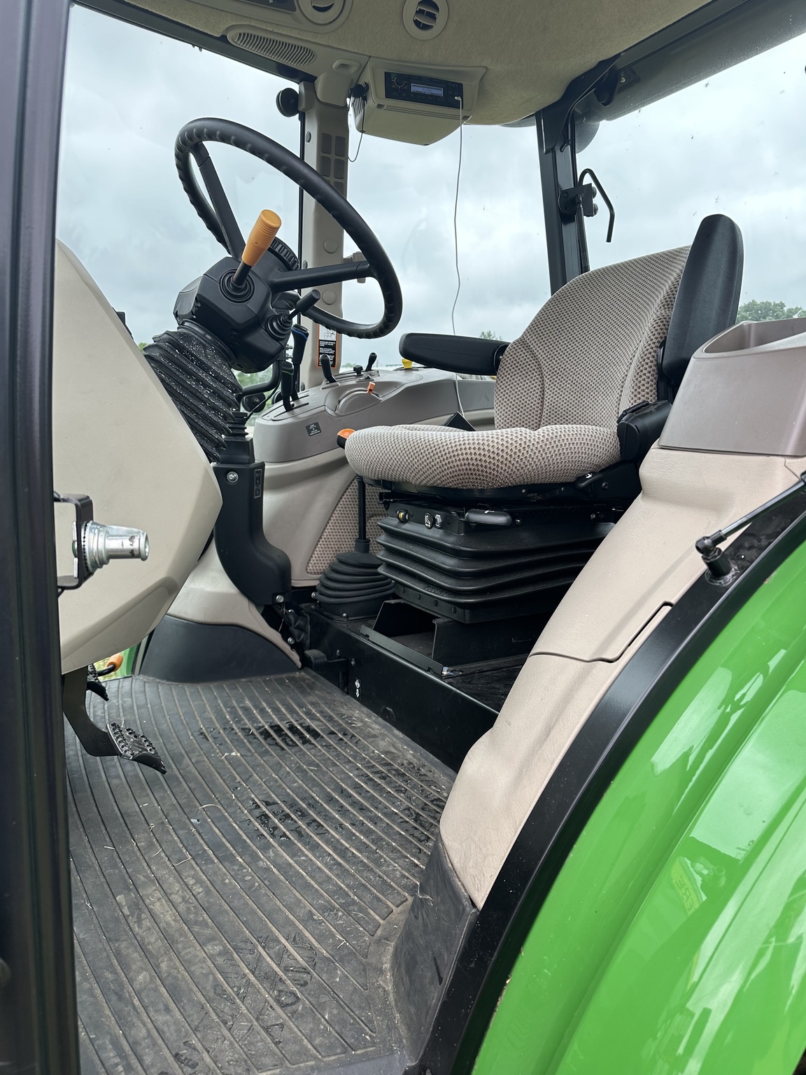 2022 John Deere 5090E Utility Tractors Ennis, TX