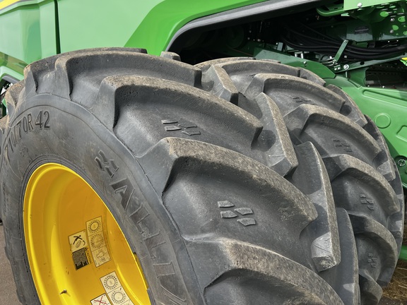 2023 John Deere X9 1000 - Photo10