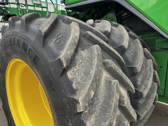 2023 John Deere X9 1000 - Photo11