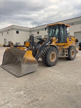 Photo of a 2024 John Deere 624 P