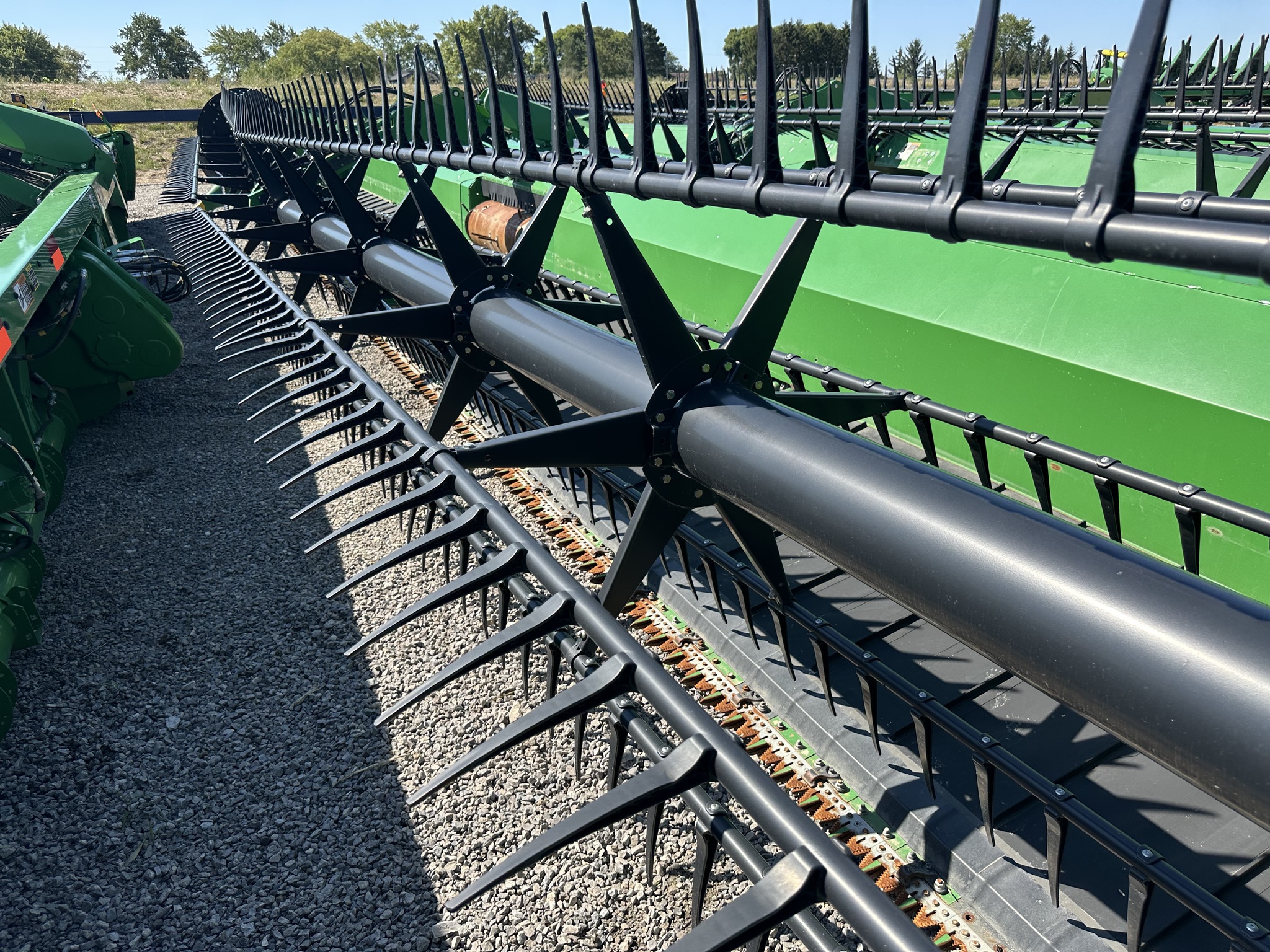 2016 John Deere 645FD Image 4