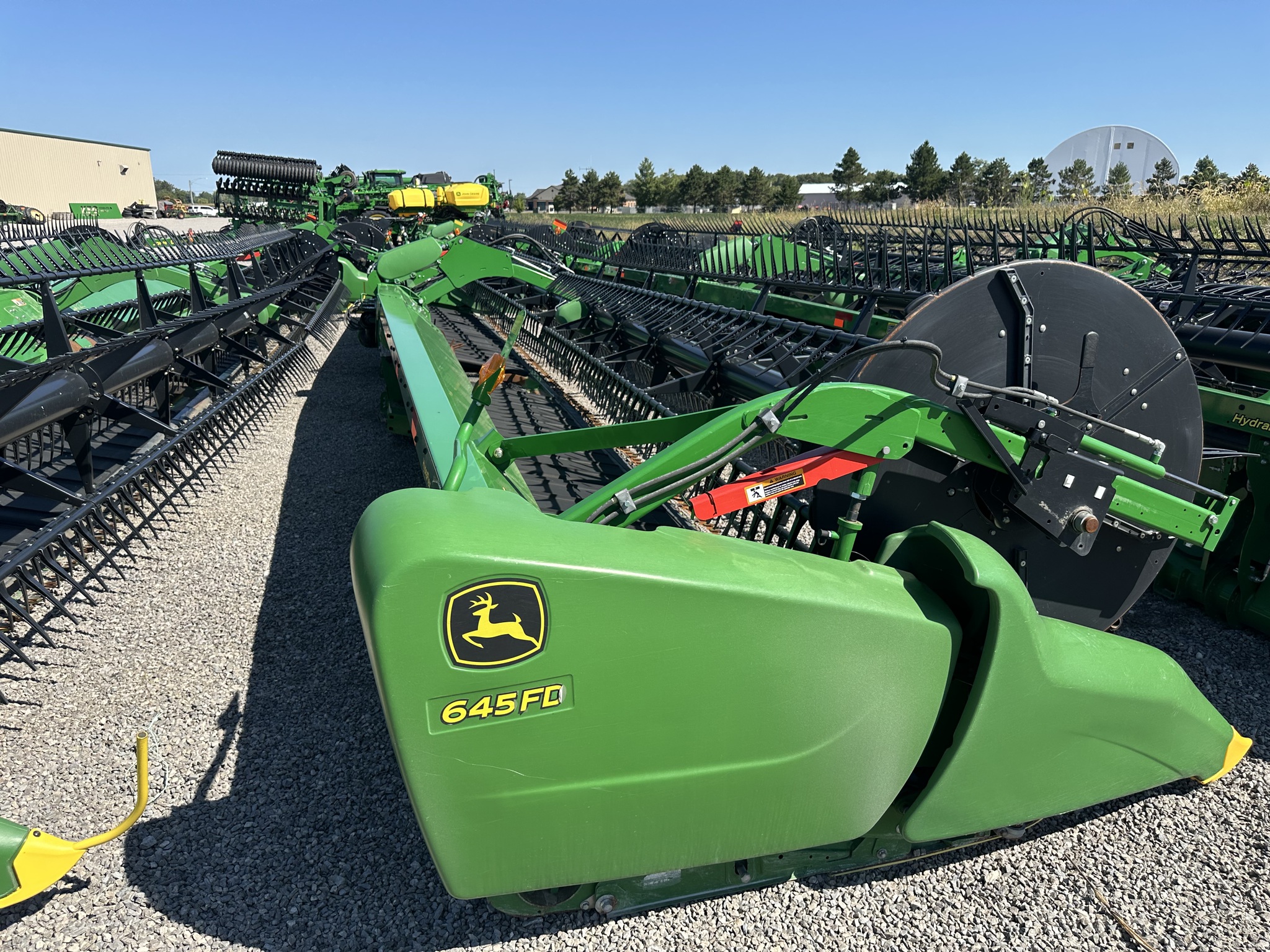 2016 John Deere 645FD Image 1