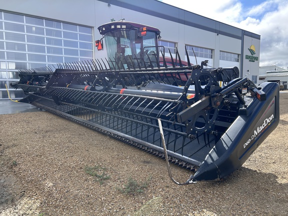 MacDon M150