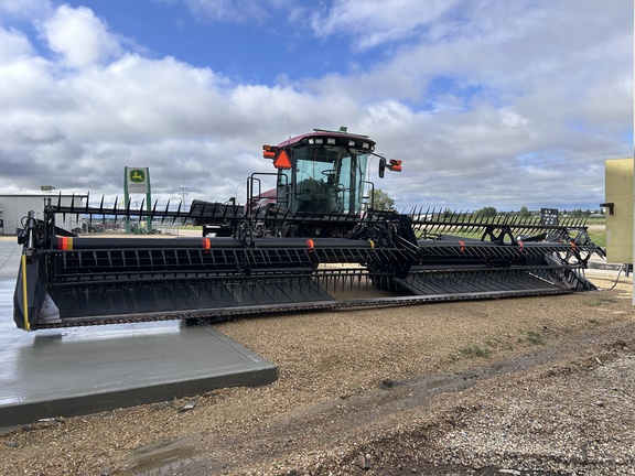Used 2009 MacDon M150 Windrowers at Horizon Ag & Turf in Barrhead, AB - Photo10