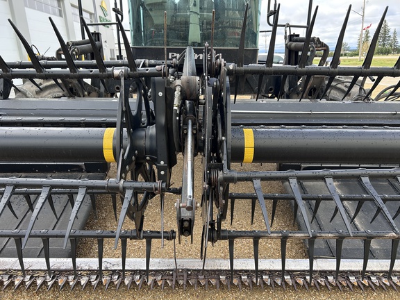 Used 2009 MacDon M150 Windrowers at Horizon Ag & Turf in Barrhead, AB - Photo11