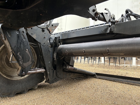 Used 2009 MacDon M150 Windrowers at Horizon Ag & Turf in Barrhead, AB - Photo20