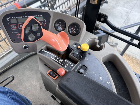 Used 2009 MacDon M150 Windrowers at Horizon Ag & Turf in Barrhead, AB - Photo29