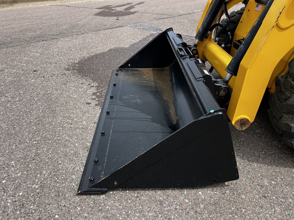 2023 Gehl R220 - Photo19