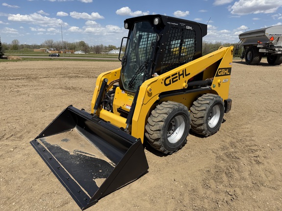 2023 Gehl R220 - Photo7