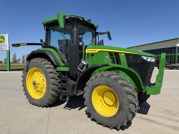  John Deere 7R 210