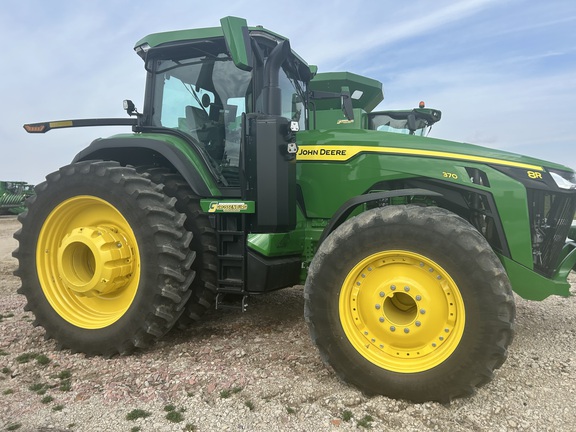 2024 John Deere 8R 370 (6th thumbnail)