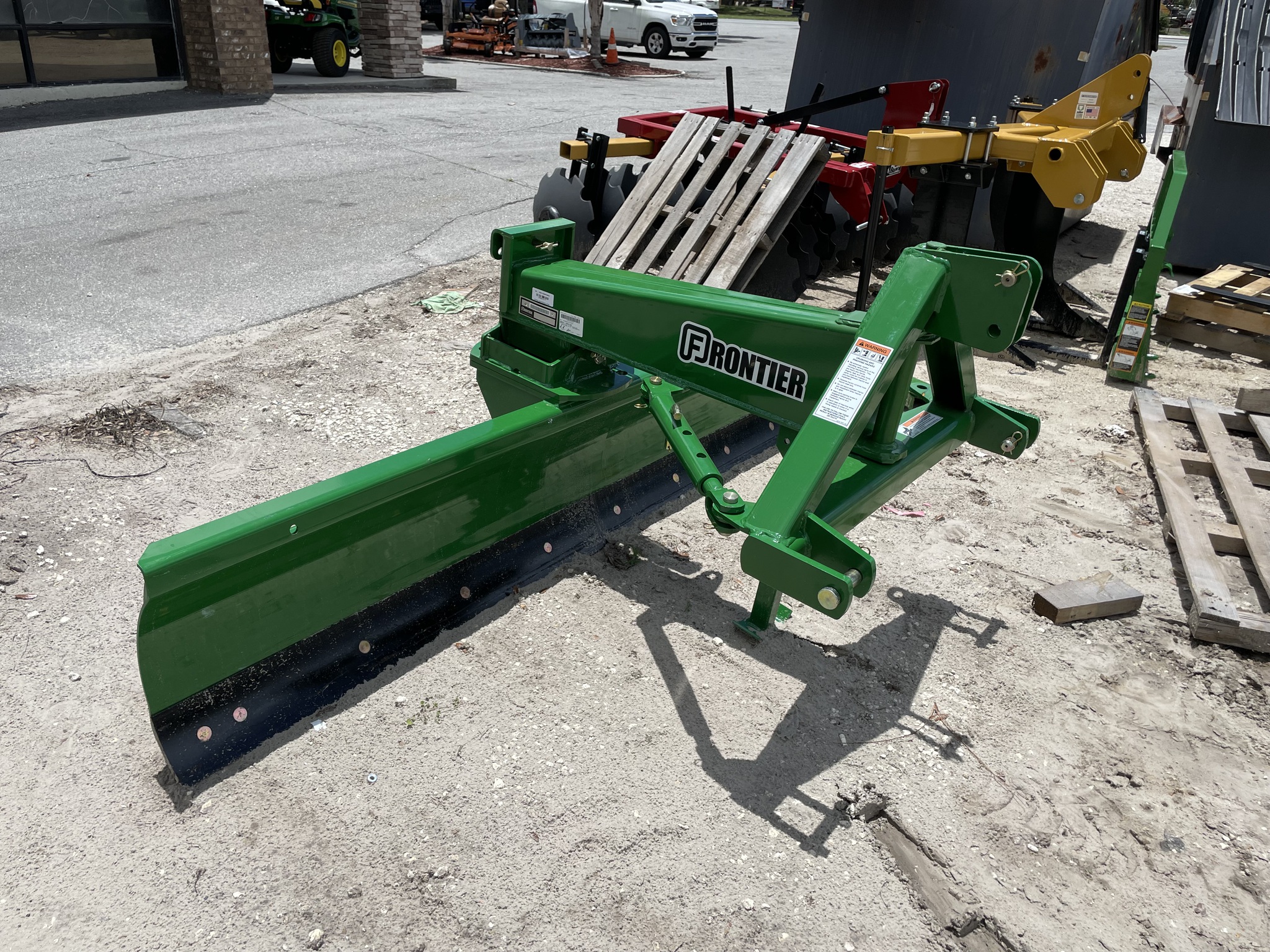 2025 Frontier RB2296 Image 3