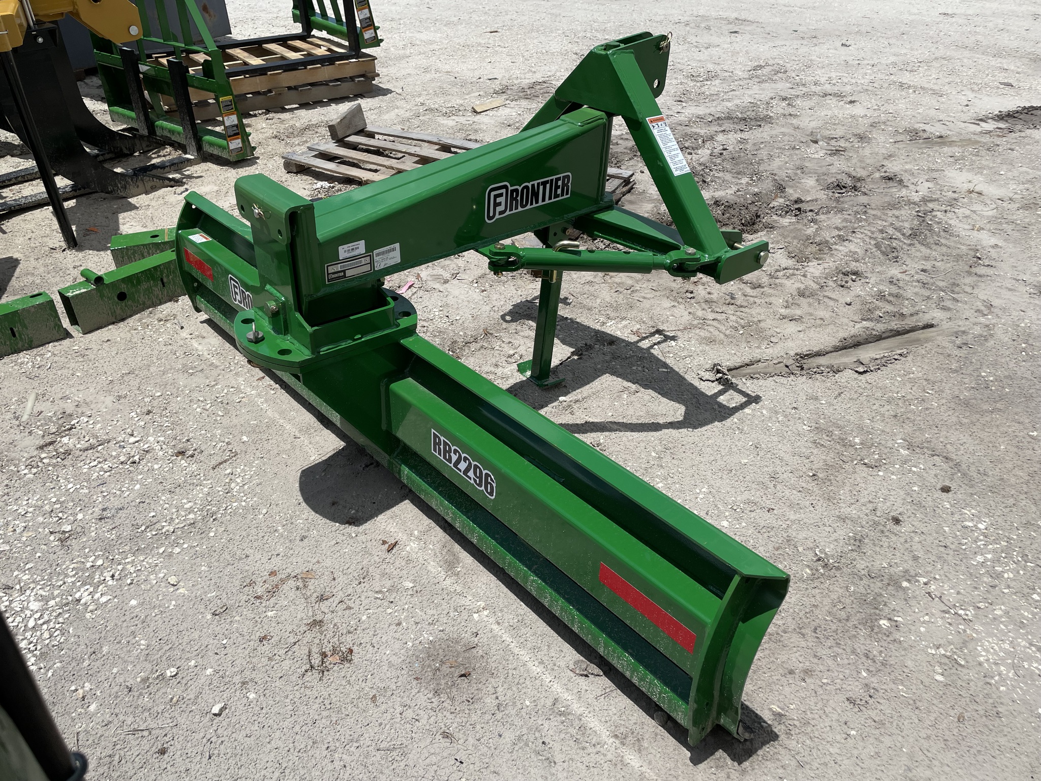 2025 Frontier RB2296 Image 4