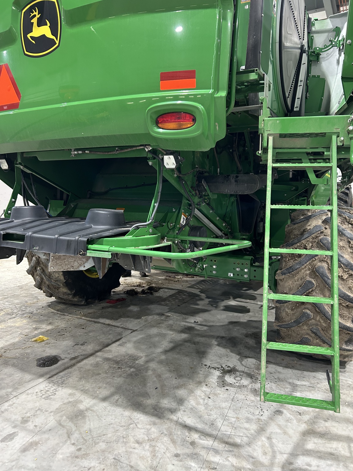 2022 John Deere S780 Image 6