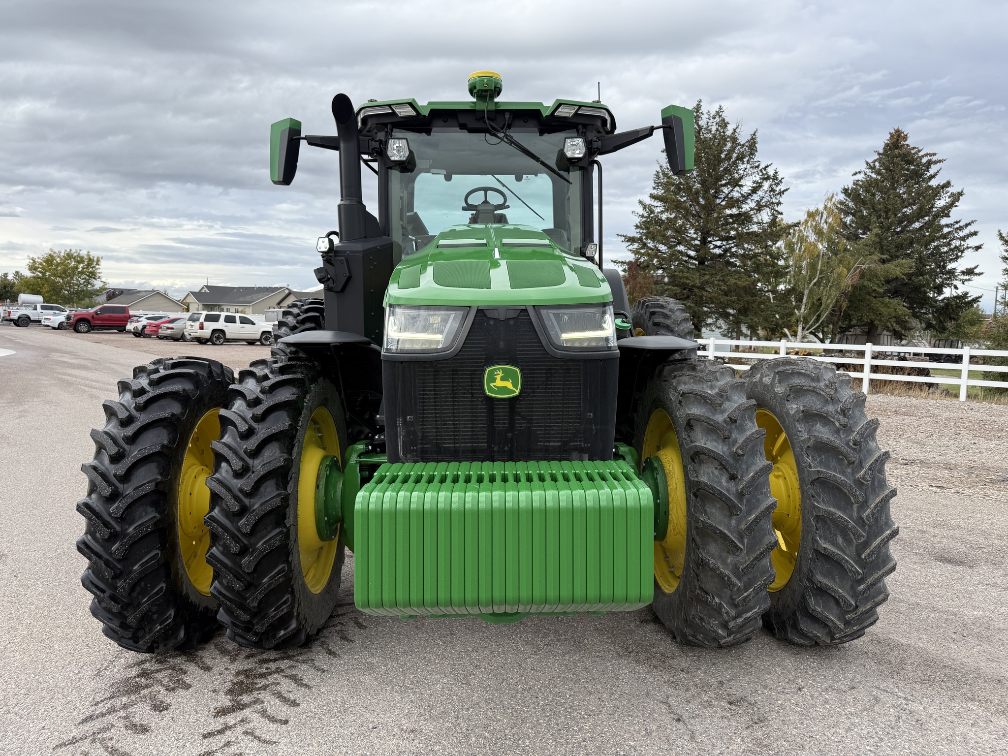 2023 John Deere 8R 310 Image 8