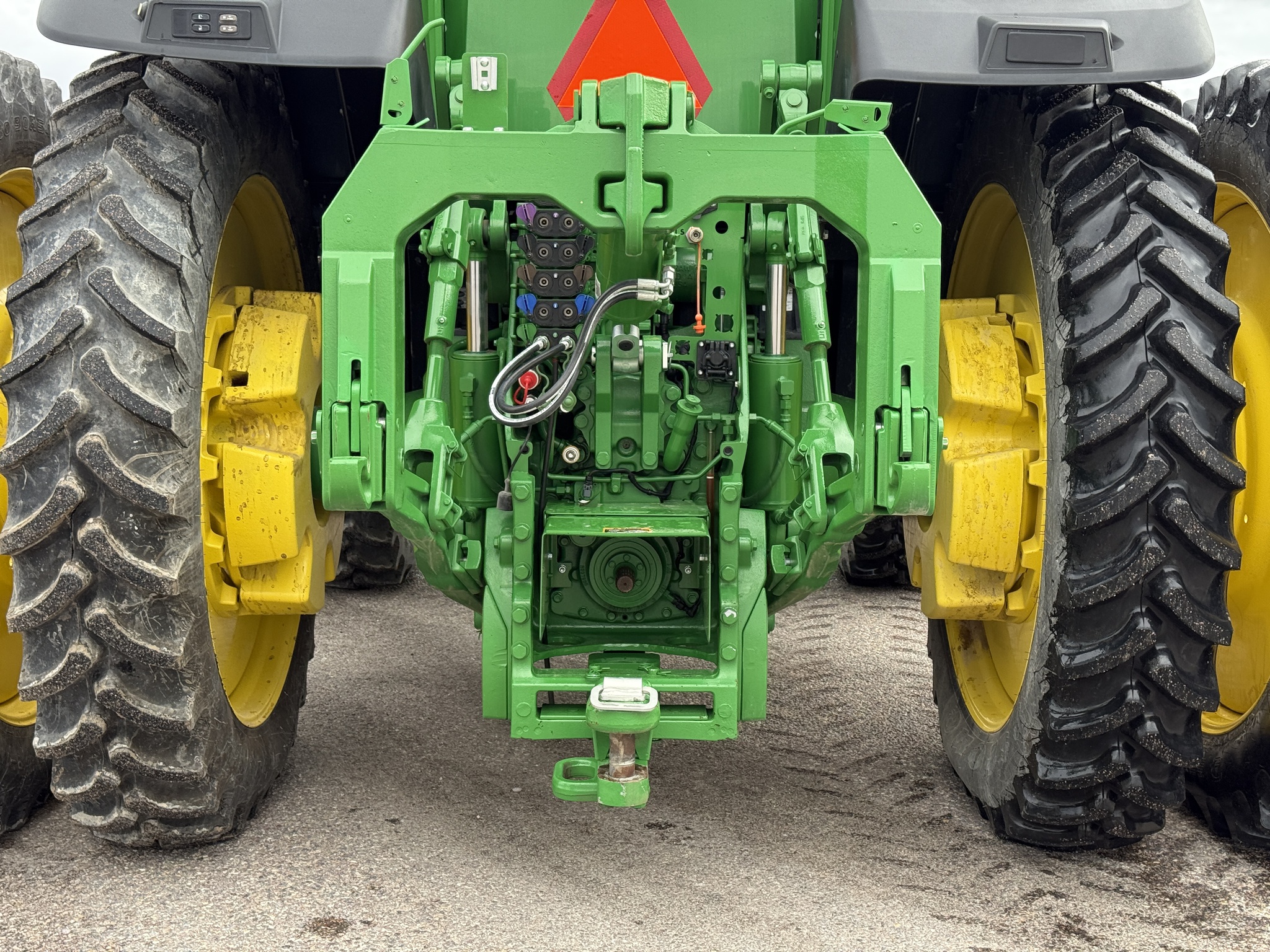 2023 John Deere 8R 310 Image 30
