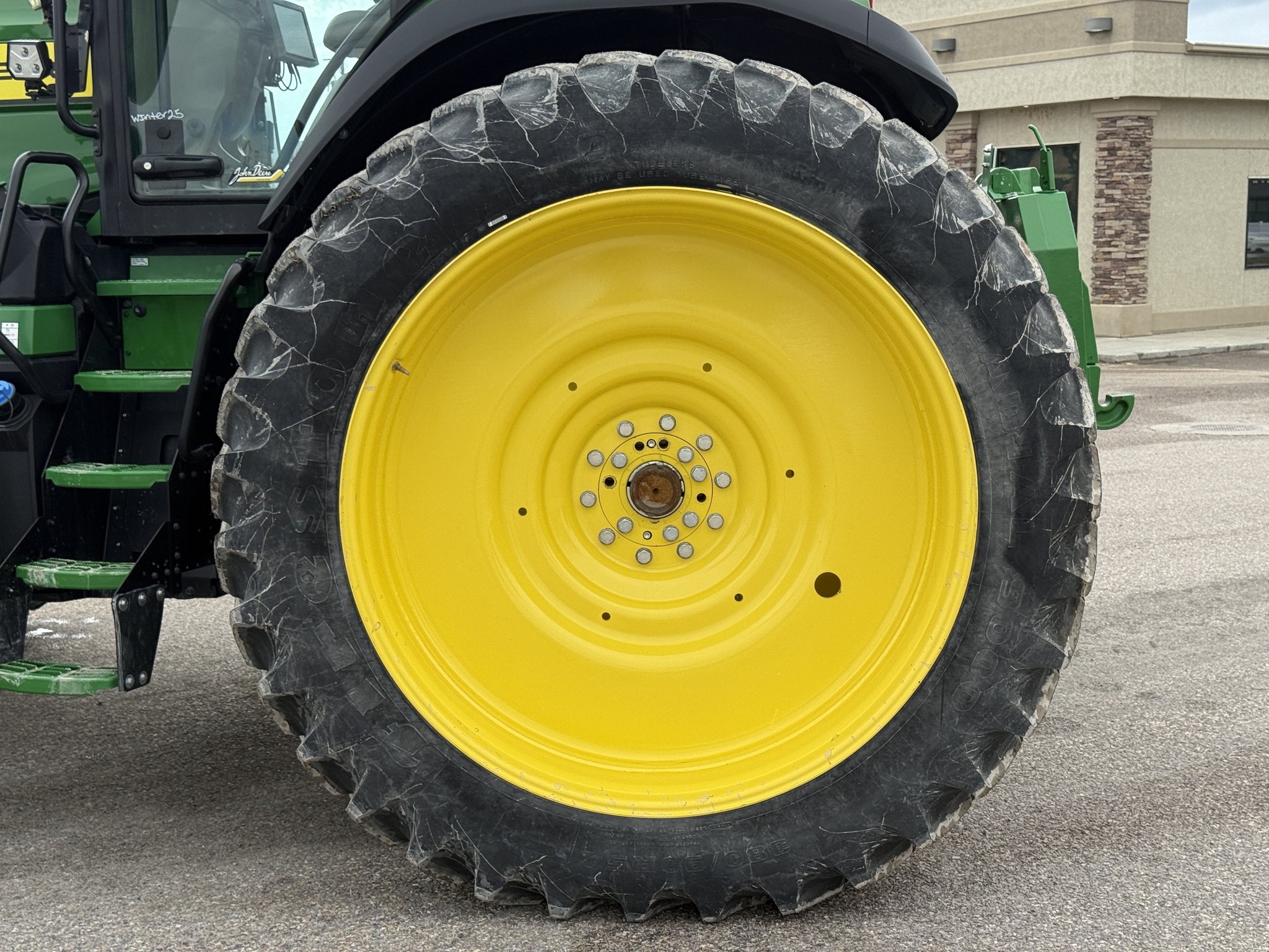 2023 John Deere 8R 310 Image 38