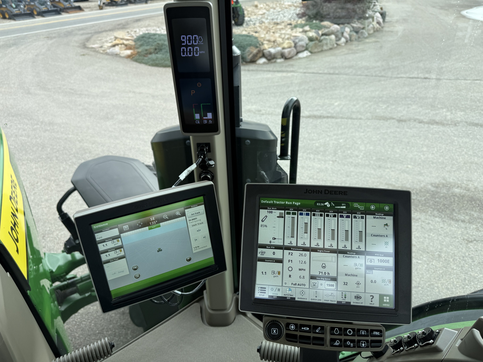 2023 John Deere 8R 310 Image 16