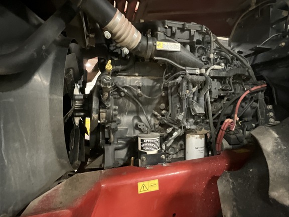 Photo of 2011 Versatile 400