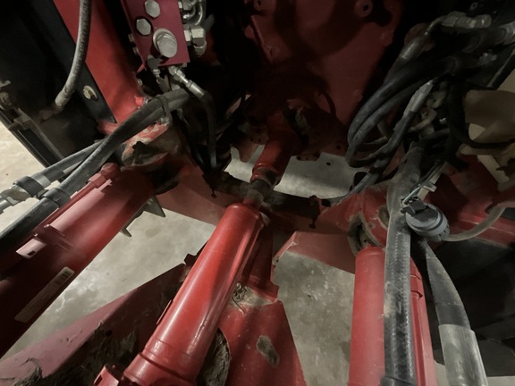 Photo of 2011 Versatile 400