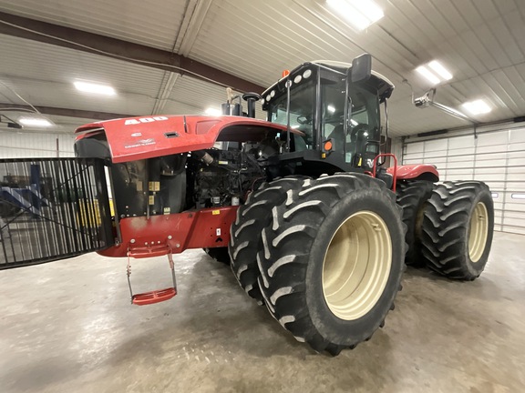 Photo of 2011 Versatile 400