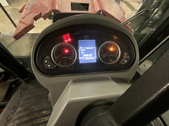 Photo of 2011 Versatile 400