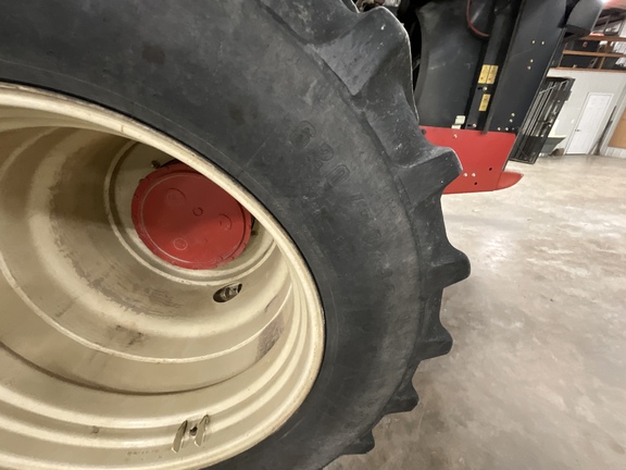 Photo of 2011 Versatile 400