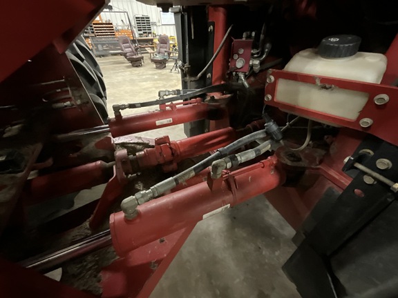 Photo of 2011 Versatile 400