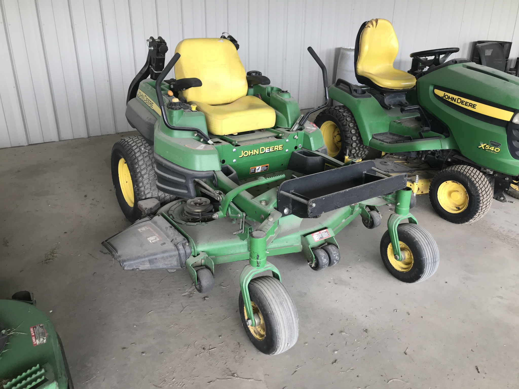 2010 John Deere Z910A Image 3
