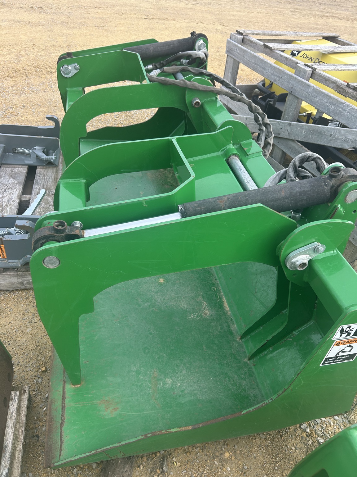  2023 Frontier AD11E at Heritage Tractor in Dixon, IL